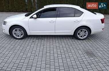 Лифтбек Skoda Octavia 2014 в 