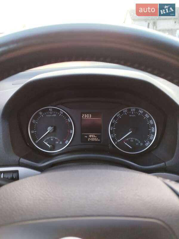 Универсал Skoda Octavia 2009 в Нововолынске