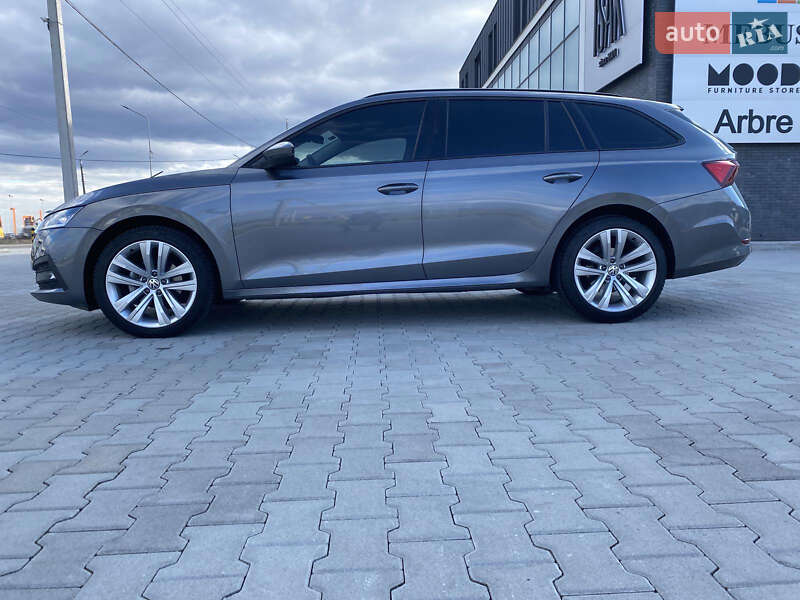 Универсал Skoda Octavia 2022 в Хусте