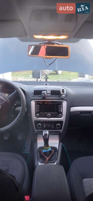 Універсал Skoda Octavia 2012 в Демидівці