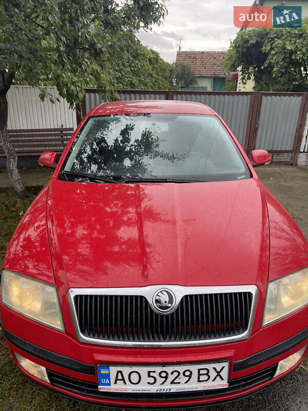 Лифтбек Skoda Octavia 2005 в Мукачево