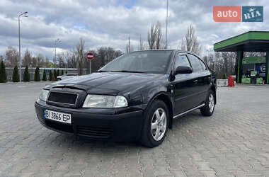 Лифтбек Skoda Octavia 2003 в Кременчуге