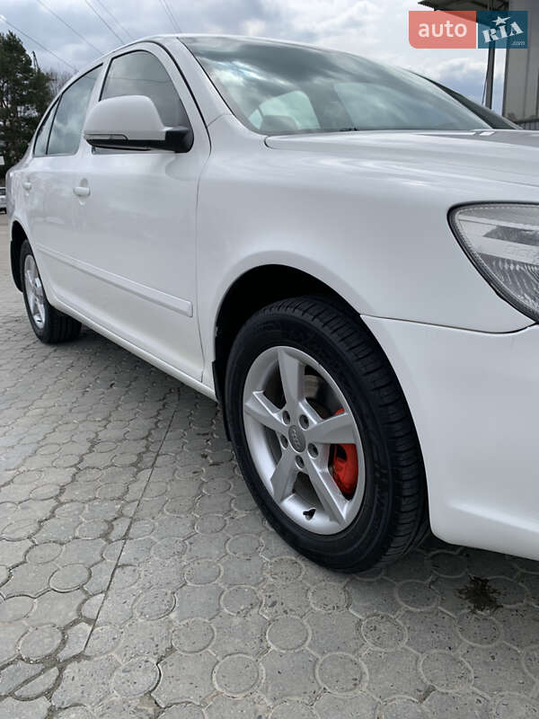 Лифтбек Skoda Octavia 2011 в Черновцах