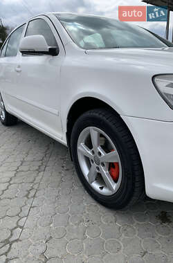 Лифтбек Skoda Octavia 2011 в 