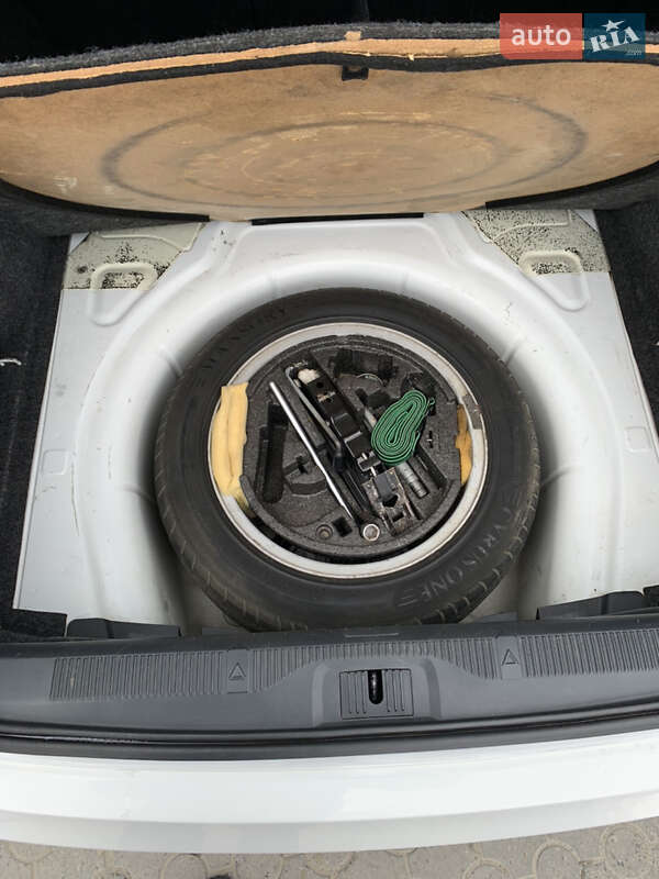 Лифтбек Skoda Octavia 2011 в Черновцах