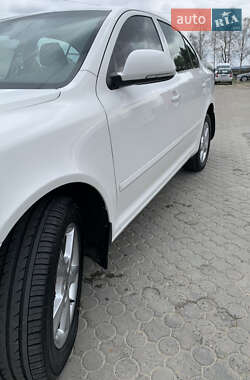 Лифтбек Skoda Octavia 2011 в 