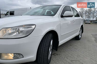 Лифтбек Skoda Octavia 2011 в 