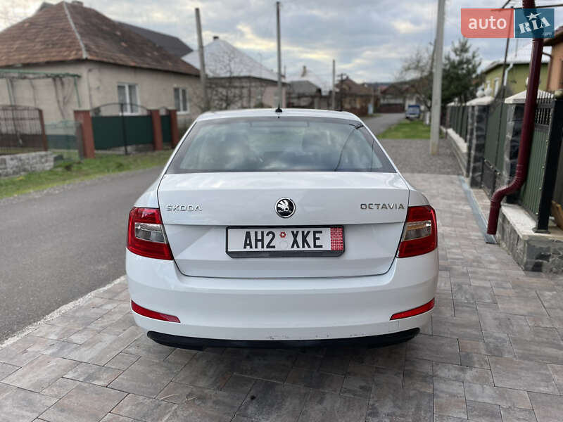 Лифтбек Skoda Octavia 2016 в Иршаве