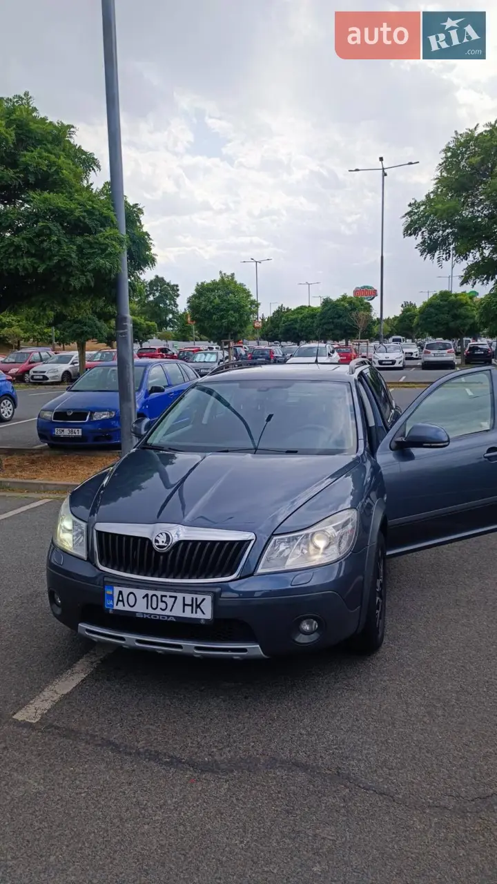2010 Skoda Octavia - мініатюра 26