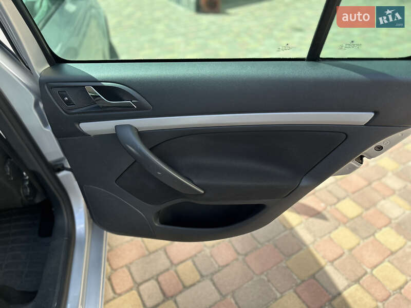 Универсал Skoda Octavia 2013 в Киеве