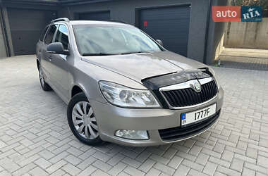 Универсал Skoda Octavia 2011 в Ивано-Франковске