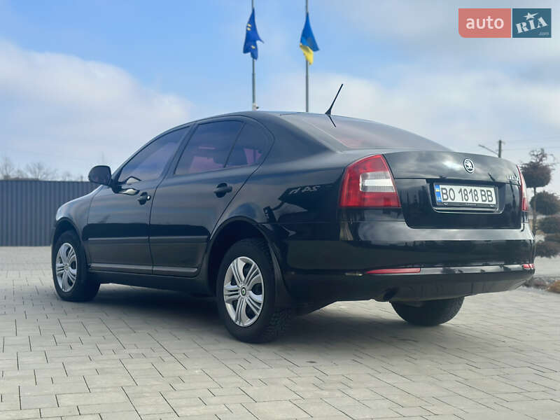 Ліфтбек Skoda Octavia 2011 в Брошневі-Облозі
