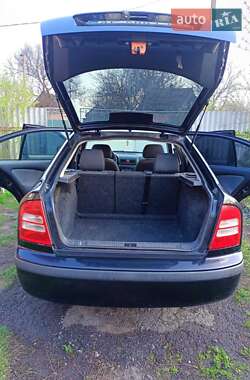 Лифтбек Skoda Octavia 2008 в 