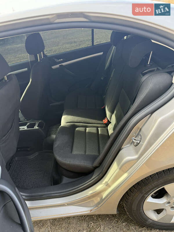 Ліфтбек Skoda Octavia 2008 в Бучі