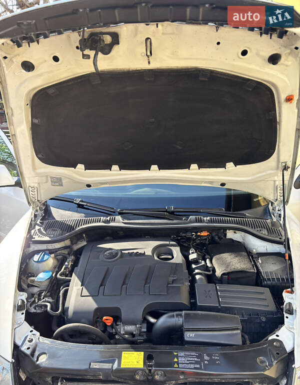 Універсал Skoda Octavia 2010 в Первомайську