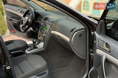 Универсал Skoda Octavia 2010 в 