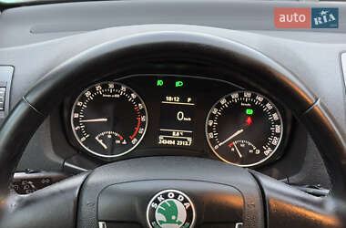 Универсал Skoda Octavia 2010 в 