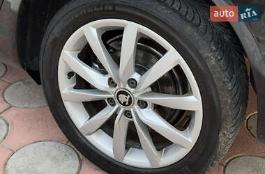 Универсал Skoda Octavia 2010 в 