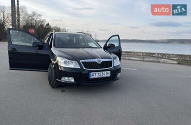 Універсал Skoda Octavia 2010 в 