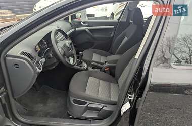 Универсал Skoda Octavia 2010 в 