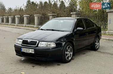 Лифтбек Skoda Octavia 2008 в 