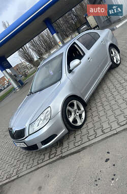 Лифтбек Skoda Octavia 2011 в 