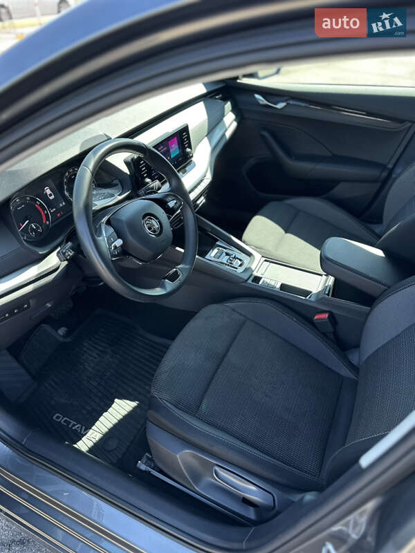 Ліфтбек Skoda Octavia 2023 в Києві