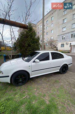 Лифтбек Skoda Octavia 2001 в 