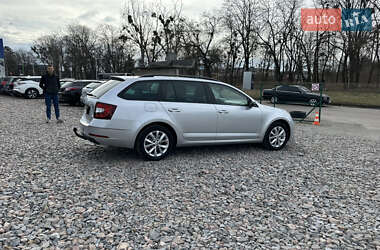 Универсал Skoda Octavia 2019 в 