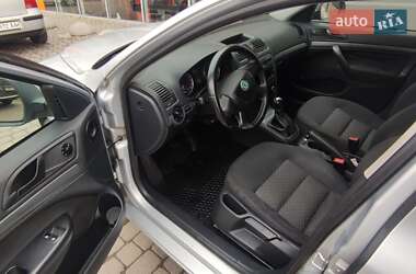 Универсал Skoda Octavia 2011 в 