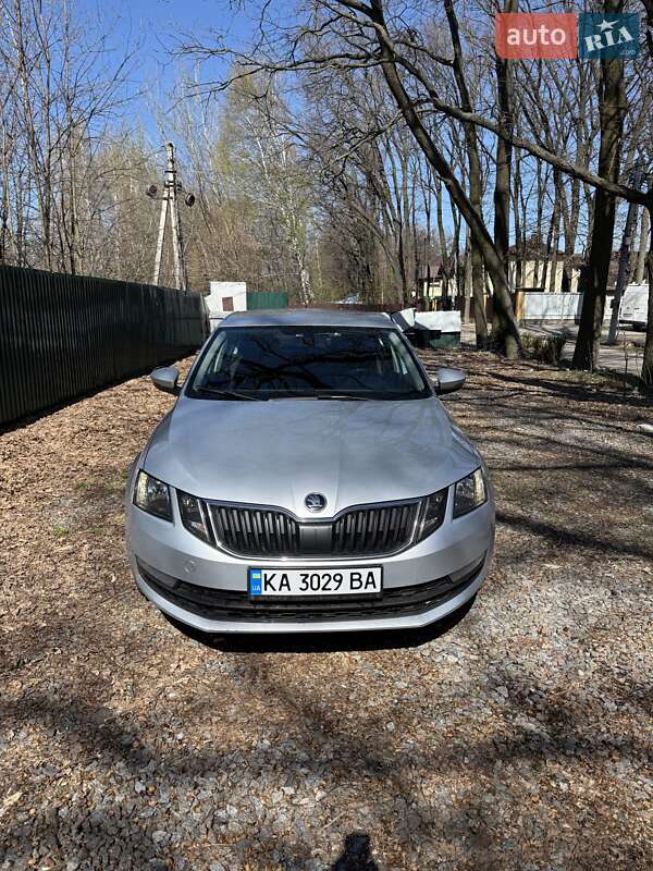 Лифтбек Skoda Octavia 2020 в 