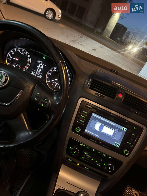 Универсал Skoda Octavia 2011 в Ивано-Франковске