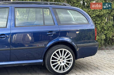 Универсал Skoda Octavia 2010 в 