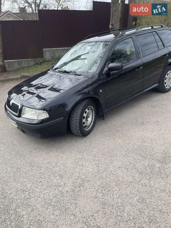 Універсал Skoda Octavia 2009 в Василькові