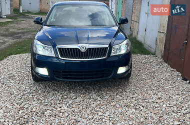 Лифтбек Skoda Octavia 2012 в 