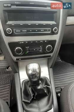 Лифтбек Skoda Octavia 2010 в 