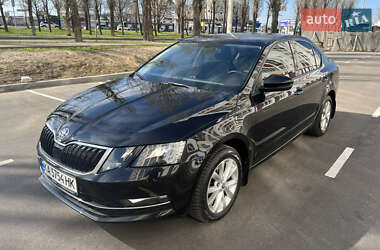 Лифтбек Skoda Octavia 2017 в 