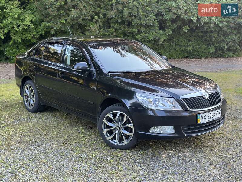 Лифтбек Skoda Octavia 2011 в 