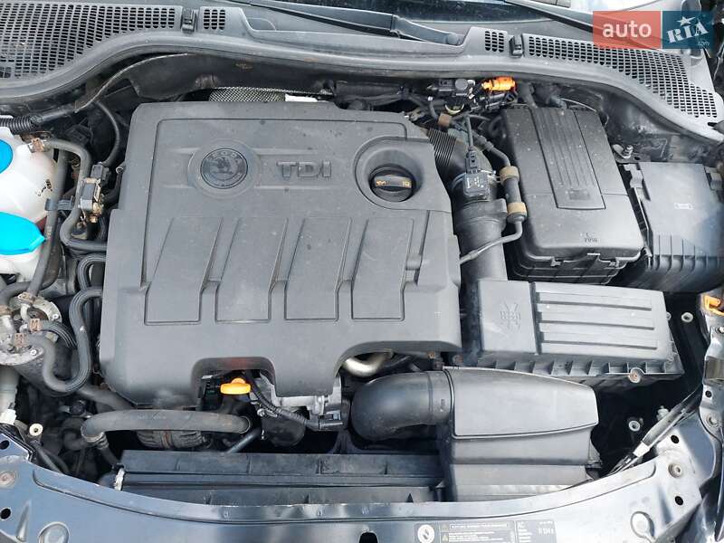 Універсал Skoda Octavia 2012 в Краснограді