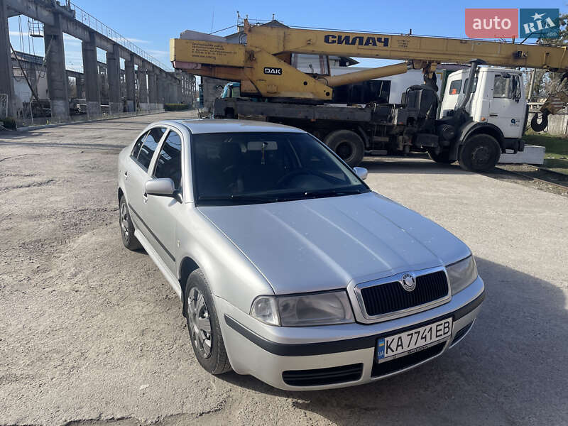 Ліфтбек Skoda Octavia 2006 в Києві