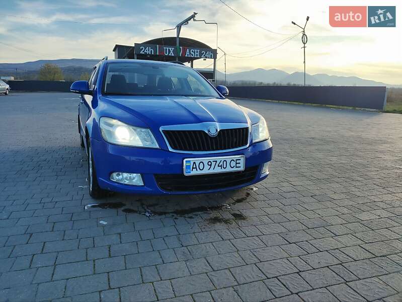 Универсал Skoda Octavia 2010 в Тячеве