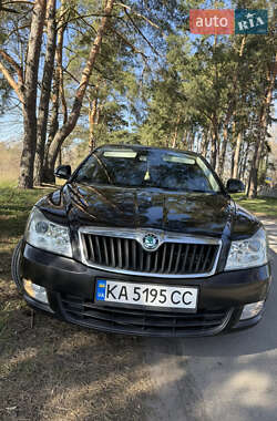 Ліфтбек Skoda Octavia 2012 в 