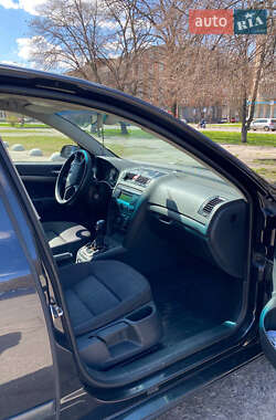 Лифтбек Skoda Octavia 2004 в 