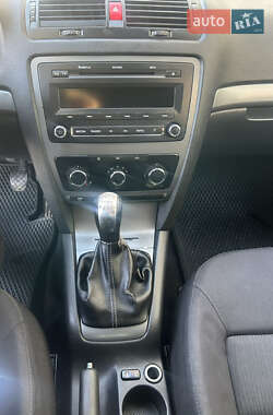 Лифтбек Skoda Octavia 2011 в 