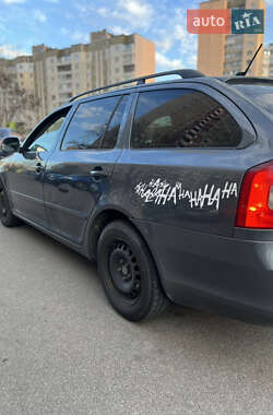 Універсал Skoda Octavia 2011 в 