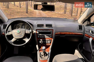 Универсал Skoda Octavia 2010 в 