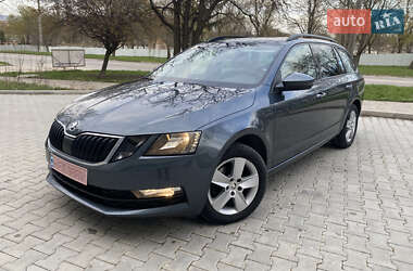 Универсал Skoda Octavia 2019 в 