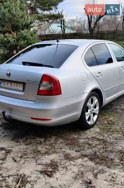Лифтбек Skoda Octavia 2009 в 