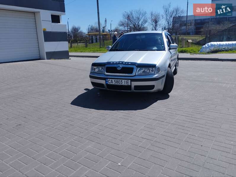 Ліфтбек Skoda Octavia 2006 в 