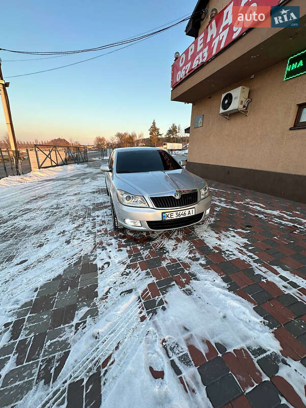 Лифтбек Skoda Octavia 2011 в 